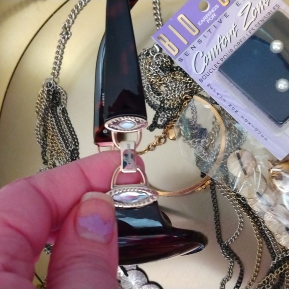 Guess women's sunglasses with Guess necklace 2 set earrings +bracelet - Picture 12 of 17